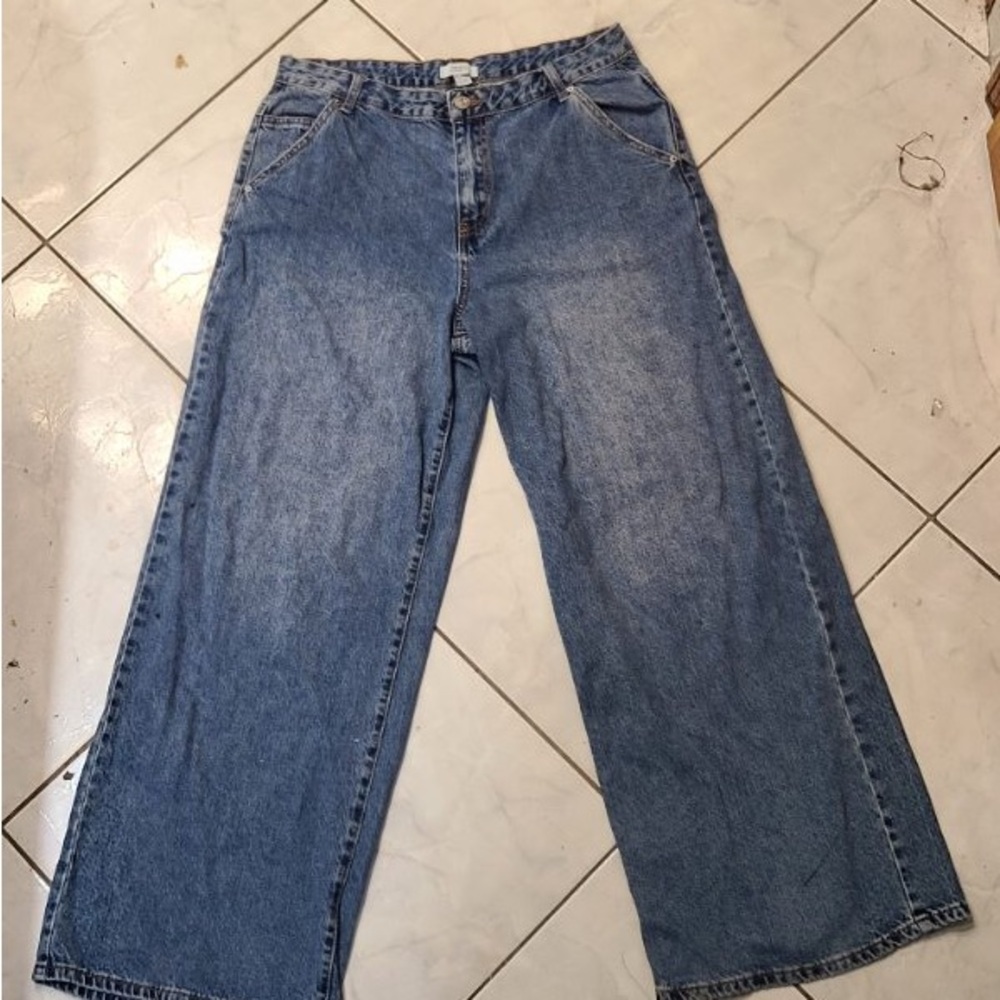 Classic Blue Wide-Leg Women's Jeans